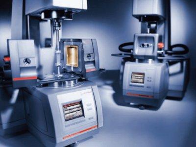 Dynamic Mechanical Thermal Analysis Measurements Using a Rotational Rheometer