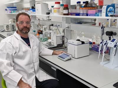  UV7+LabX®=Easy and Efficient Compliance